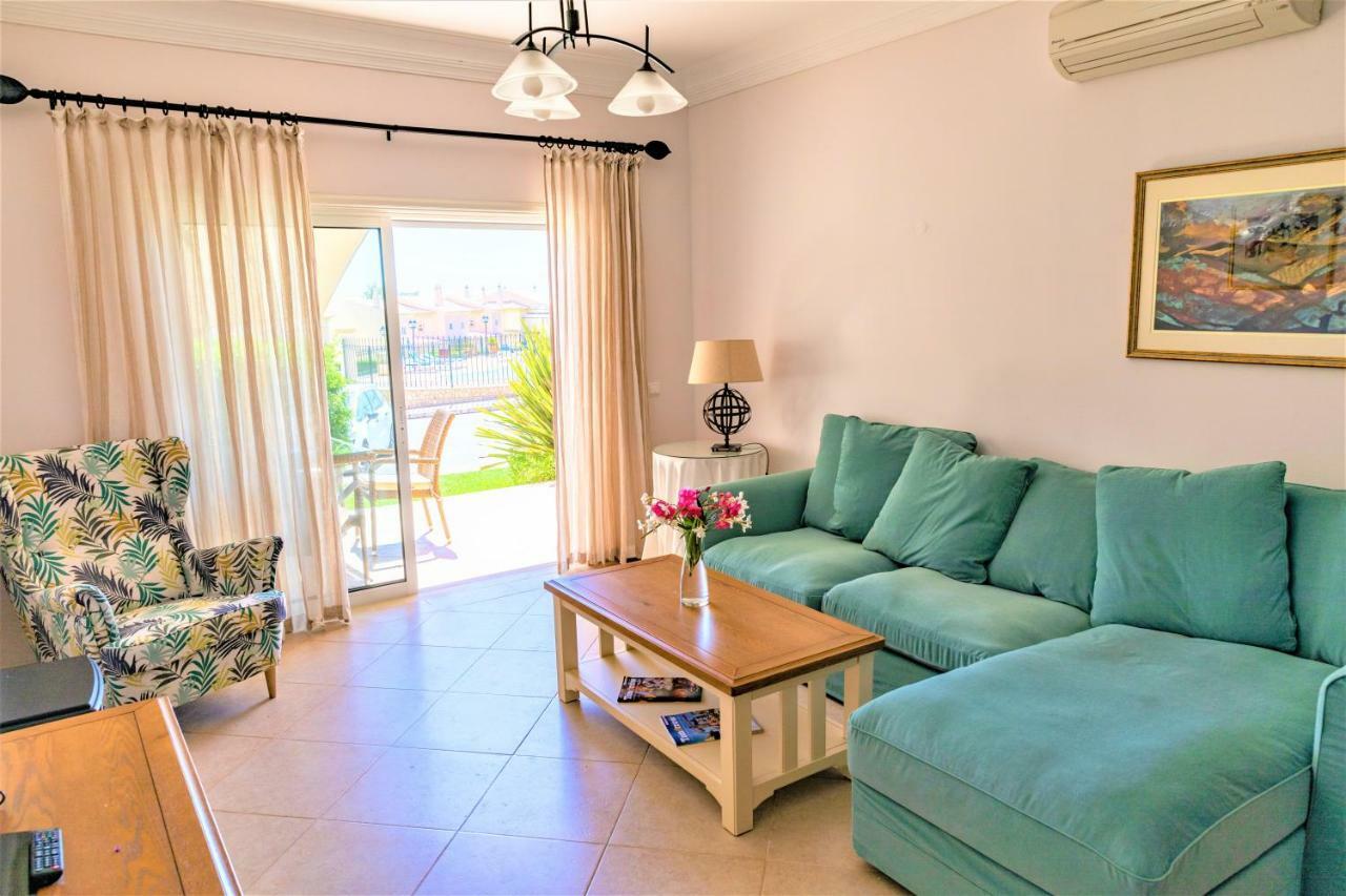 Boavista Fairviews Village Lagos Extérieur photo