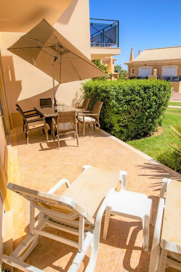 Boavista Fairviews Village Lagos Extérieur photo