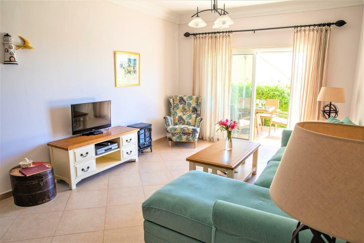 Boavista Fairviews Village Lagos Extérieur photo